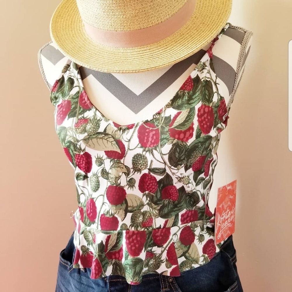 ***RESERVED**Kortni Jeane Raspberry Swimsuit Top